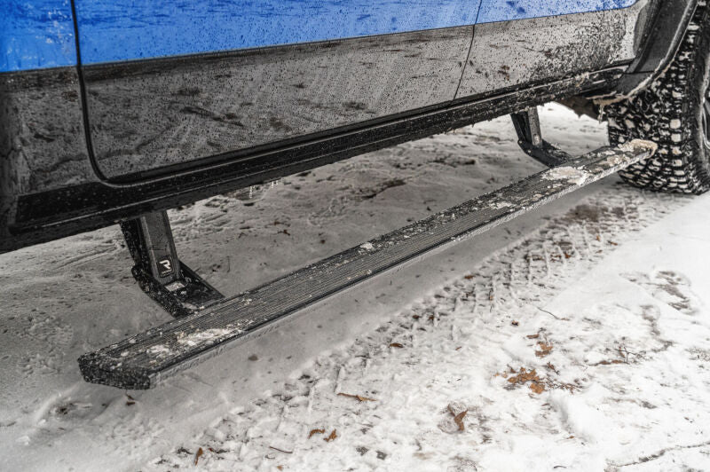 AMP Research 19-22 Ram 1500 Crew Cab PowerStep Xtreme - Black (Incl OEM Style Illumination)