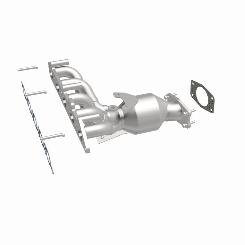 MagnaFlow Direct Fit Catalytic Converter 01-05 Volvo S60 2.4L / V70 2.4L
