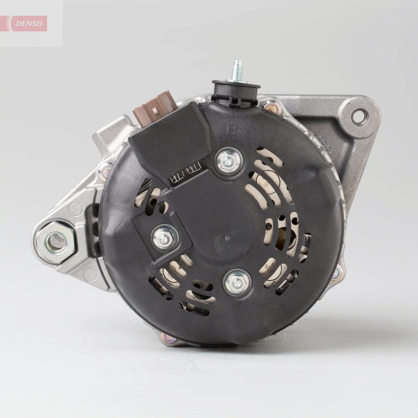 DENSO DAN1011 Alternator