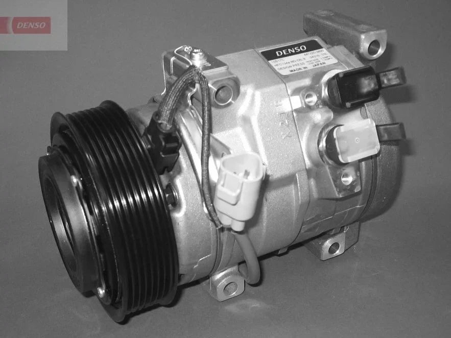 DENSO DCP50081 Compressor, Air Conditioning for Toyota Previa / Estima II (Xr30)