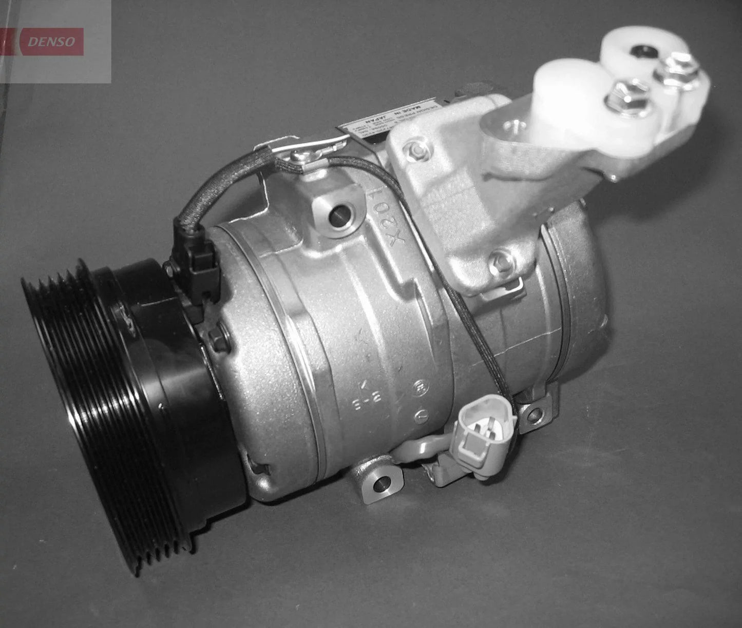 DENSO DCP50223 Compressor, Air Conditioning for Toyota Avensis Verso (M2)