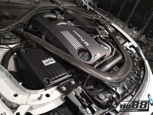 DO88 TR-240 BMW F8X M2C M3 M4 Performance Pressure Pipes Turbo to Intercooler