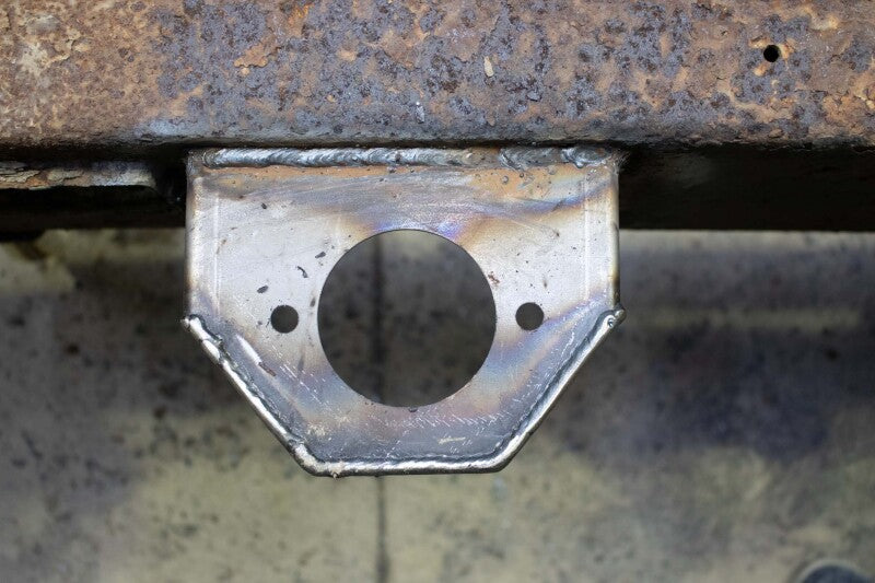 Rustbuster Center Cab Mount