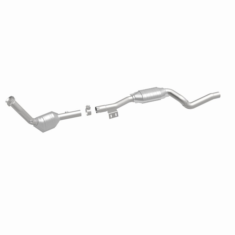 MagnaFlow Direct Fit Catalytic Converter 2003 ML350 3.7L Underbody