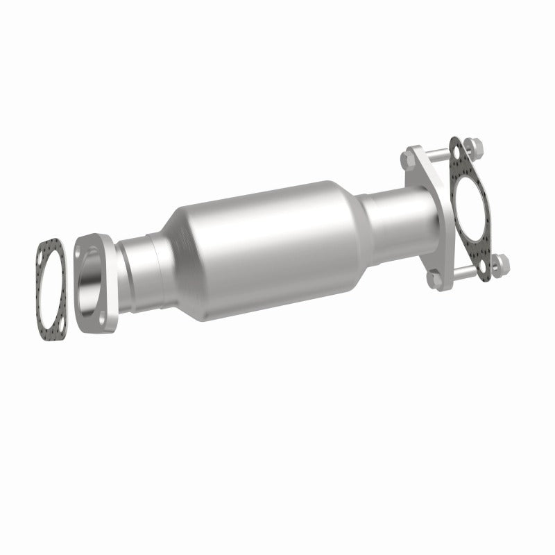 MagnaFlow Direct Fit Catalytic Converter 2011 Kia Sorento 3.5 Underbody