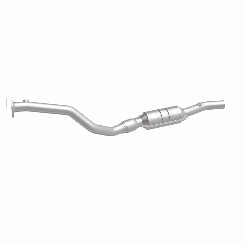 MagnaFlow Direct Fit Catalytic Converter 96-99 Audi A4/A4 Quattro 2.8L D/S (49 State)