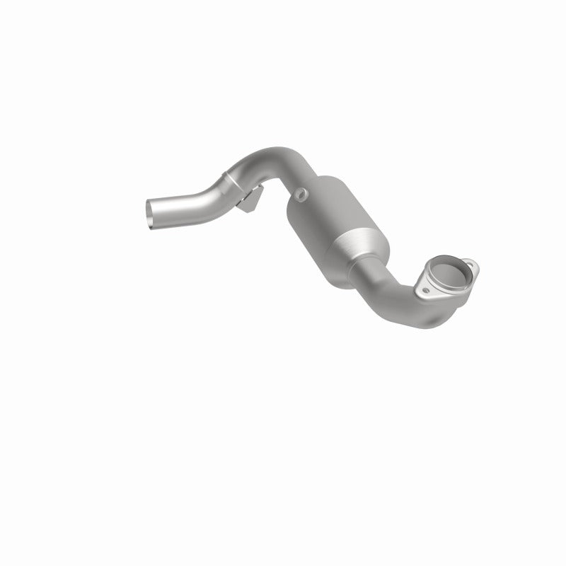 MagnaFlow Direct Fit Catalytic Converter 05-06 Lincoln Navigator 5.4L