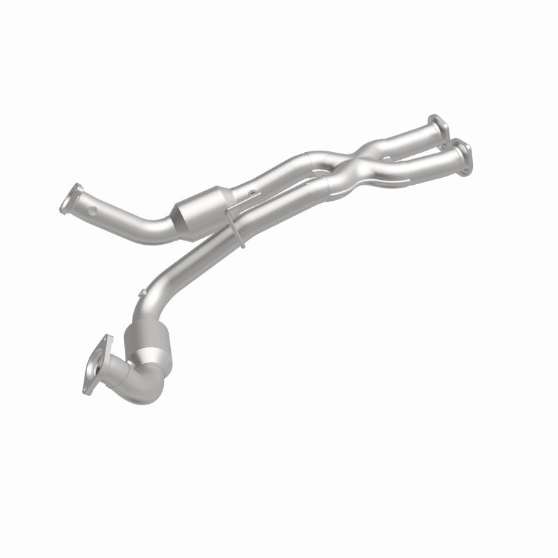 MagnaFlow Direct Fit Catalytic Converter 06-10 Jeep Grand Cherokee 6.1L