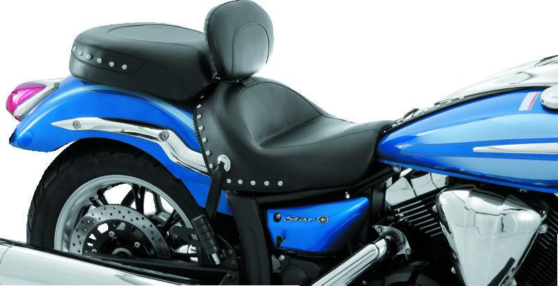 Mustang Motorcycle Mustang 09-17 Yamaha V-Star 950, 950 Tourer Std Touring 2PC Seat w/Driver Backrest Studs - Black