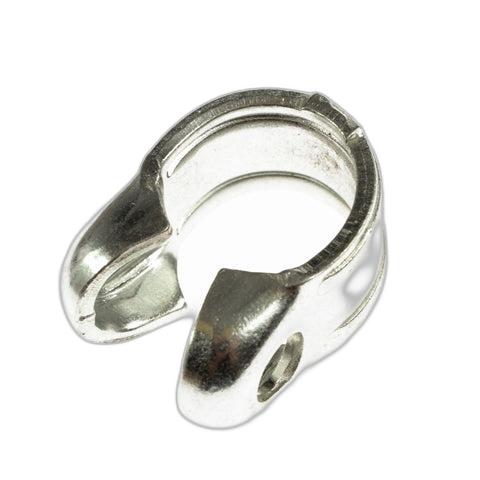 downloaded_images\genuine-ford-1006064-escort-fiesta-streetka-ka-5-speed-manual-selector-collet-1-1pHJNNv_vw6bNpYdzxMxqdYvz8YmO3mjl.jpg