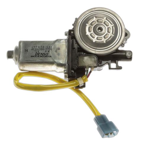 downloaded_images\genuine-ford-4529756-frame-mount-parts-1-1AR8iatCmimhlaEAgu5k69GL1SM-PyiKK_0f2c4d08-a995-4613-a92e-93956b55a086.jpg