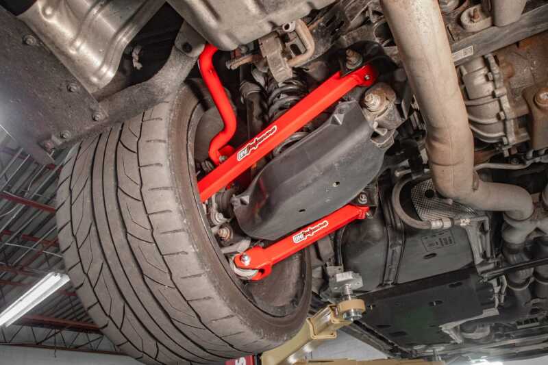 UMI Performance 16-24 Chevrolet Camaro Alignment Toe Arm - Red