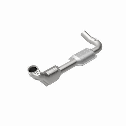 MagnaFlow Direct Fit Catalytic Converter 00-04 Ford E150 4.6L Driver Side