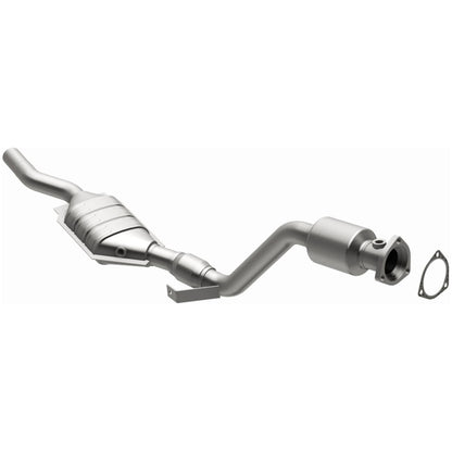 MagnaFlow Direct Fit Catalytic Converter 03 Volkswagen Passat 2.8L