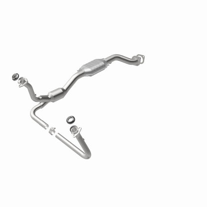 MagnaFlow Direct Fit Catalytic Converter 01-05 Chevy Blazer 4.3L 4WD