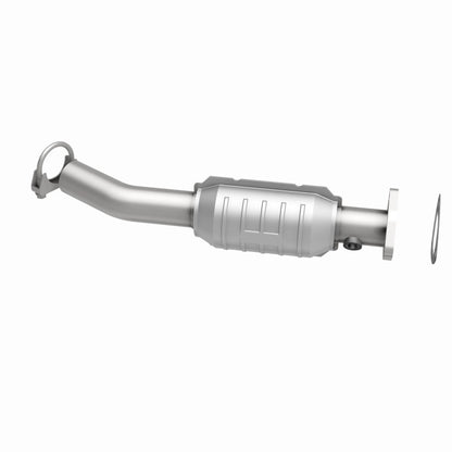MagnaFlow Direct Fit Catalytic Converter 04-05 Suzuki Forenza 2.0L