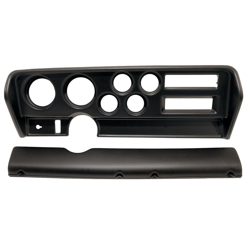 Autometer 70-72 Pontiac GTO W/ AC Direct Fit Gauge Panel 3-3/8in x2 / 2-1/16in x4