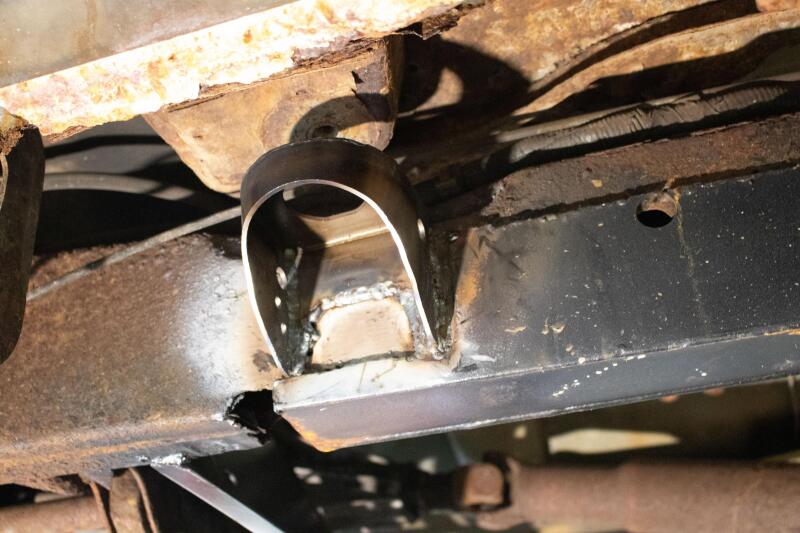 RustBuster Rust Buster Avalanche/Suburban/Yukon Center Body Frame Mount