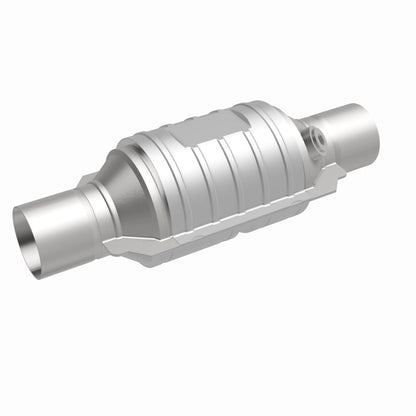 MagnaFlow Universal Catalytic Converter 2.25 with single O2 OEM
