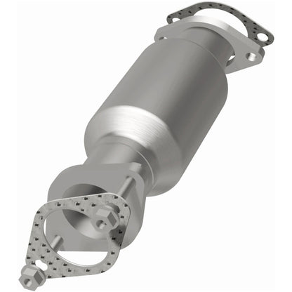 MagnaFlow Direct Fit Catalytic Converter 2011 Kia Sorento 3.5 Underbody