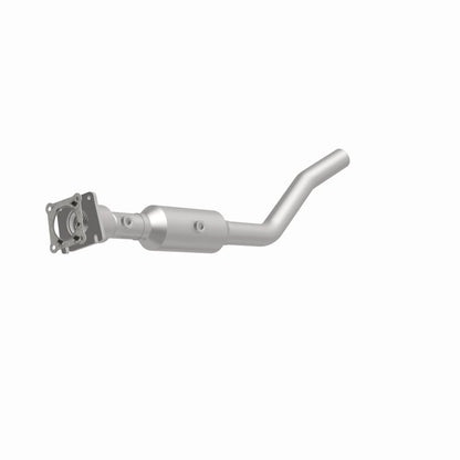 MagnaFlow 11-14 Jeep Patriot 2.4L Direct Fit Converter