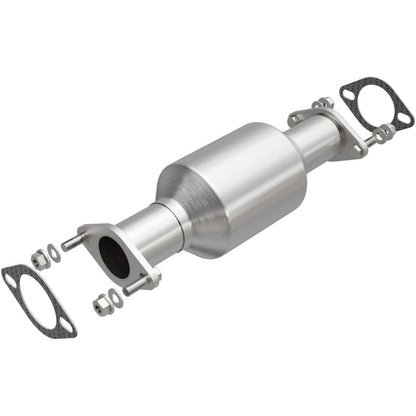 MagnaFlow Direct Fit Catalytic Converter 03-06 Kia Sorento 3.5L Rear (49 State)