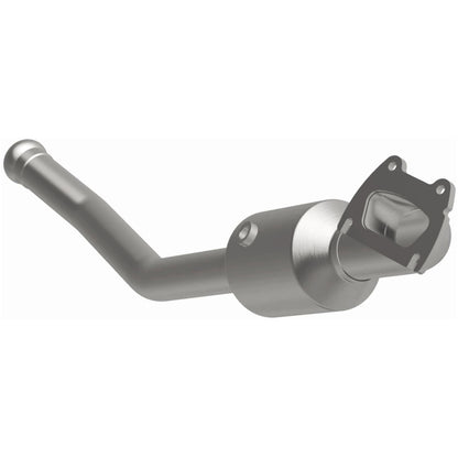 MagnaFlow 13-15 Dodge Durango V6 3.6L OEM Grade / EPA Compliant Direct-Fit Catalytic Converter
