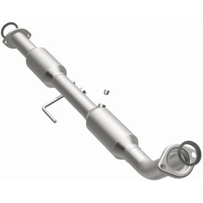 MagnaFlow Direct Fit Catalytic Converter 05-09 Toyota Tacoma 2.7L