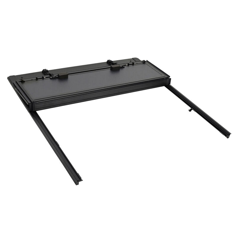 Westin 05-21 Nissan Frontier 5ft. Bed Hard Tri-Fold Tonneau Cover - Black