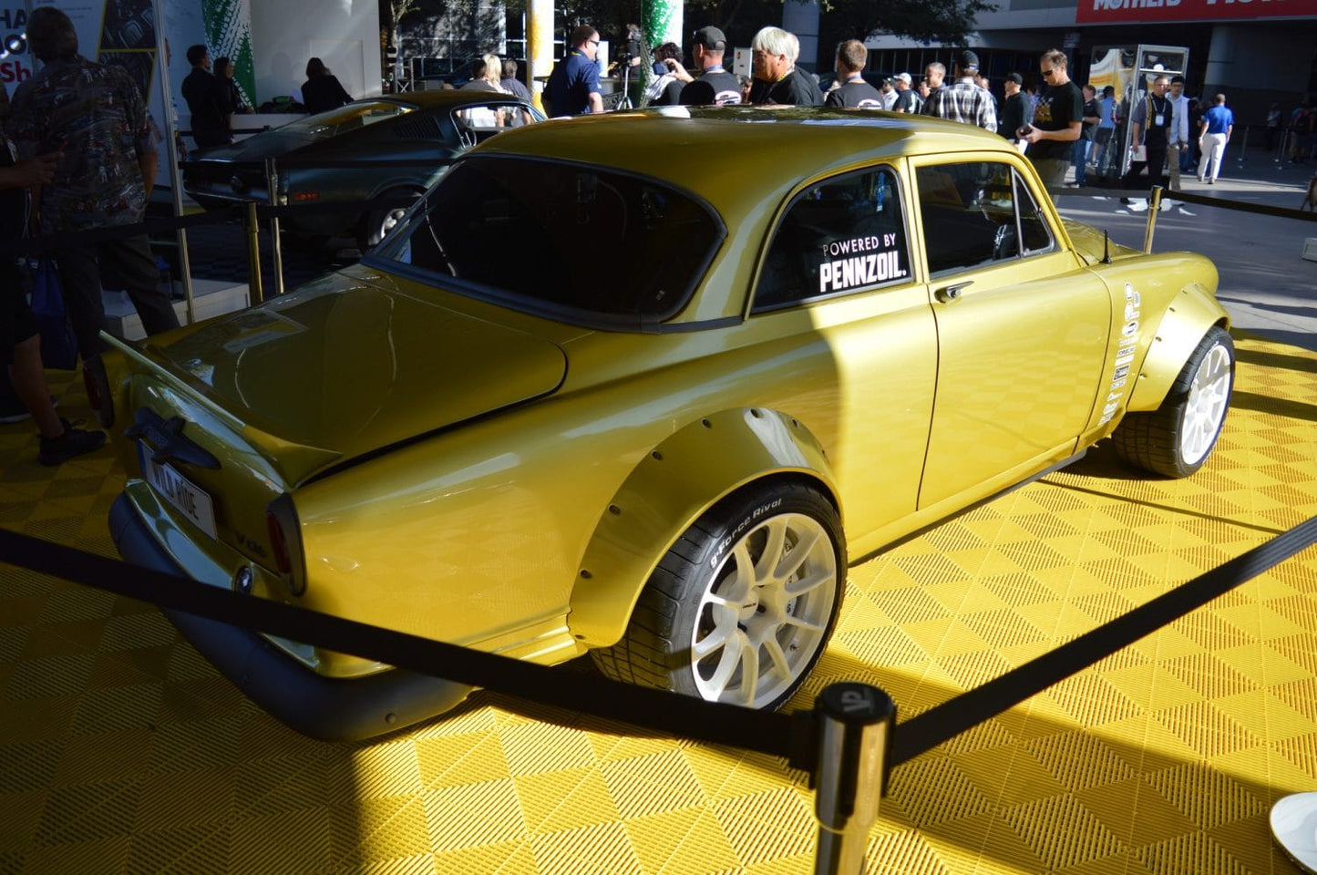 Clinched “Muscle” 15cm (6”) Fender Flare