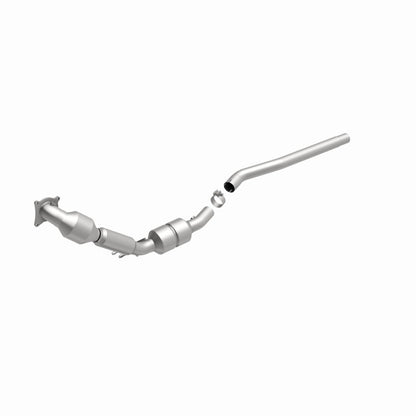 MagnaFlow Direct Fit Catalytic Converter 06-08 VW Passat 2.0L