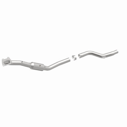 MagnaFlow Right Side Direct Fit Catalytic Converter 15-17 Chrysler 300 3.6L