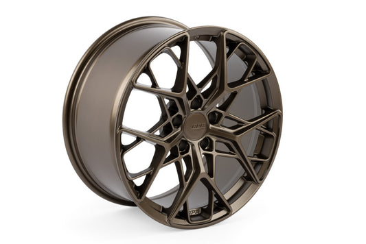 APR A02 Flow Formed 19x8.5 / 5x112 / ET45 / 66.5mm Bore / Bronze Wheel