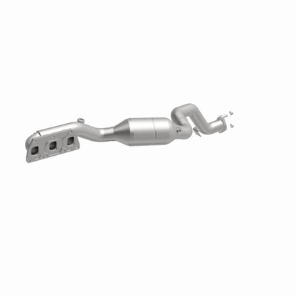 MagnaFlow Direct Fit Catalytic Converter 05-09 Audi A8 6.0L