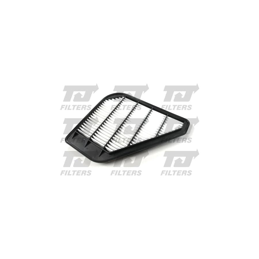 Quinton Hazell QFA1046 Air Filter For Chevrolet Traverse I