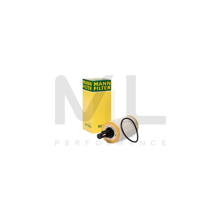 MANN-FILTER HU 7025 z Oil Filter with seal, Filter Insert
