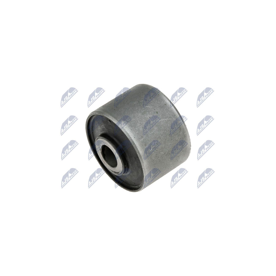 NTY ZtpNs042A Control Arm / Trailing Arm Bush For Nissan Patrol