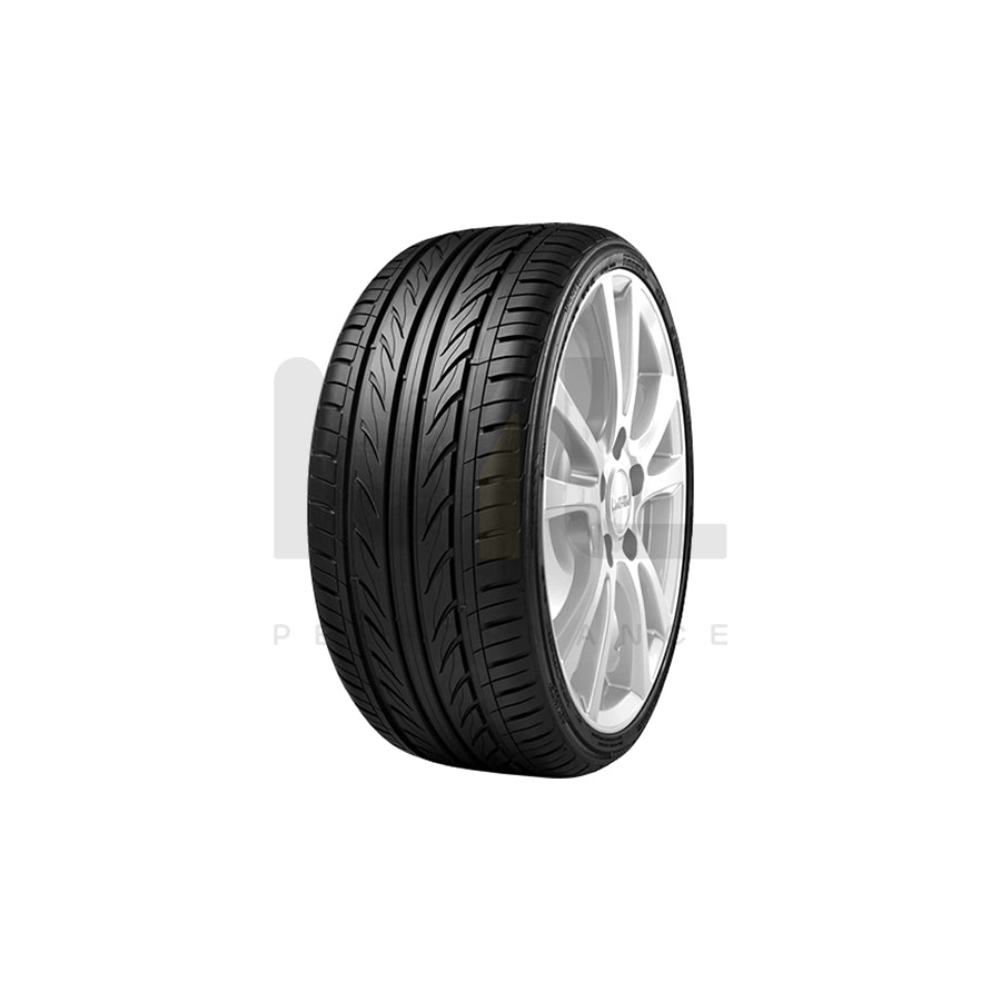 Delinte Thunder D7 245/35 R19 97W Summer Tyre