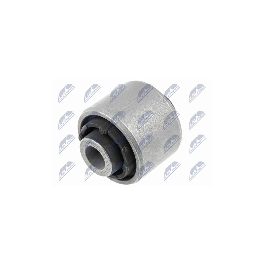 NTY ZttHd019E Control Arm / Trailing Arm Bush