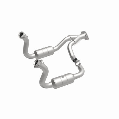 MagnaFlow DF Cat Conv 08-10 Ford F-250/F-250 SD/F-350/F-350 SD 5.4L/6.8L/F-450 SD 6.8L Y-Pipe Assy
