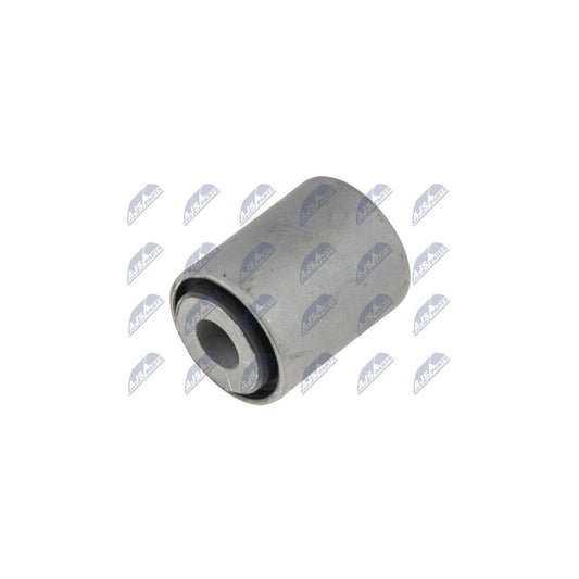 NTY ZttDw091A Control Arm / Trailing Arm Bush
