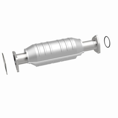 MagnaFlow Direct Fit Catalytic Converter 03-04 Honda Pilot 3.5L OEM