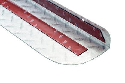Dee Zee 88-00 Chevrolet/GMC C/K Pickup Tailgate Protector Cap Brite-Tread
