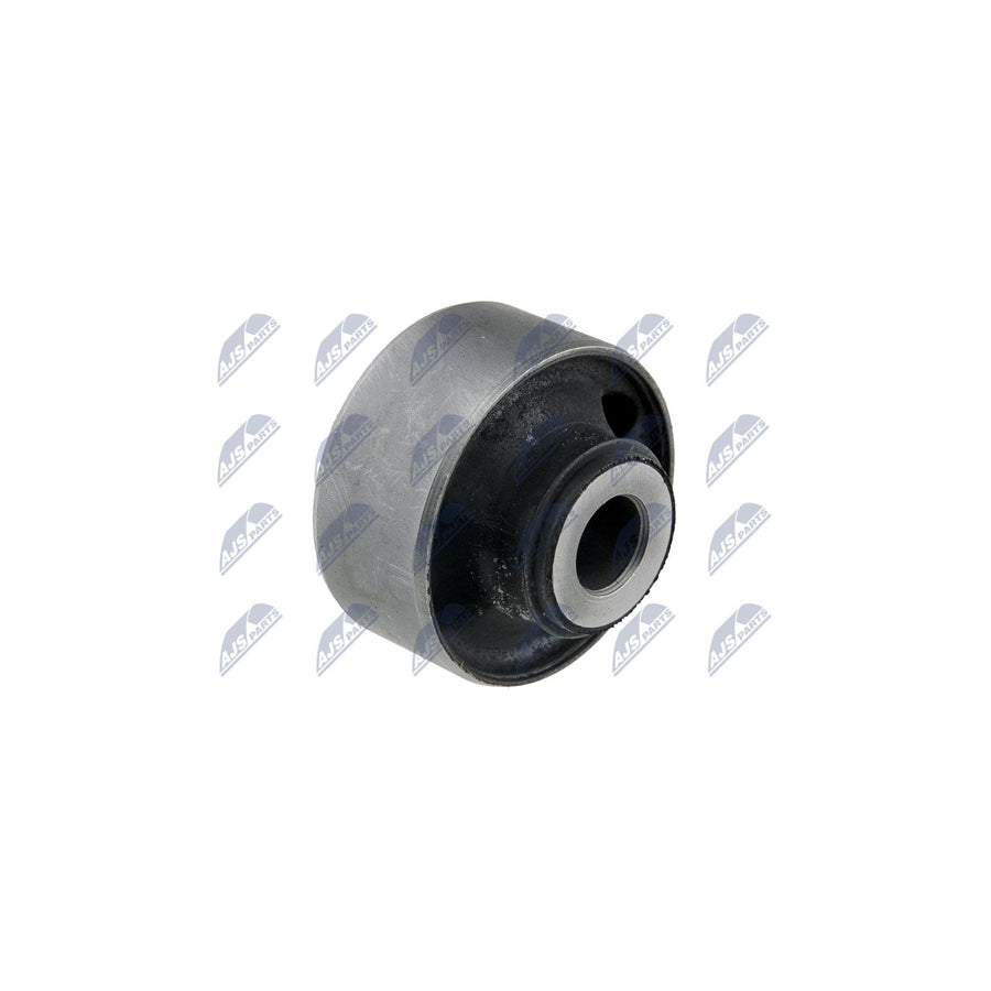 NTY ZttCh006C Control Arm / Trailing Arm Bush
