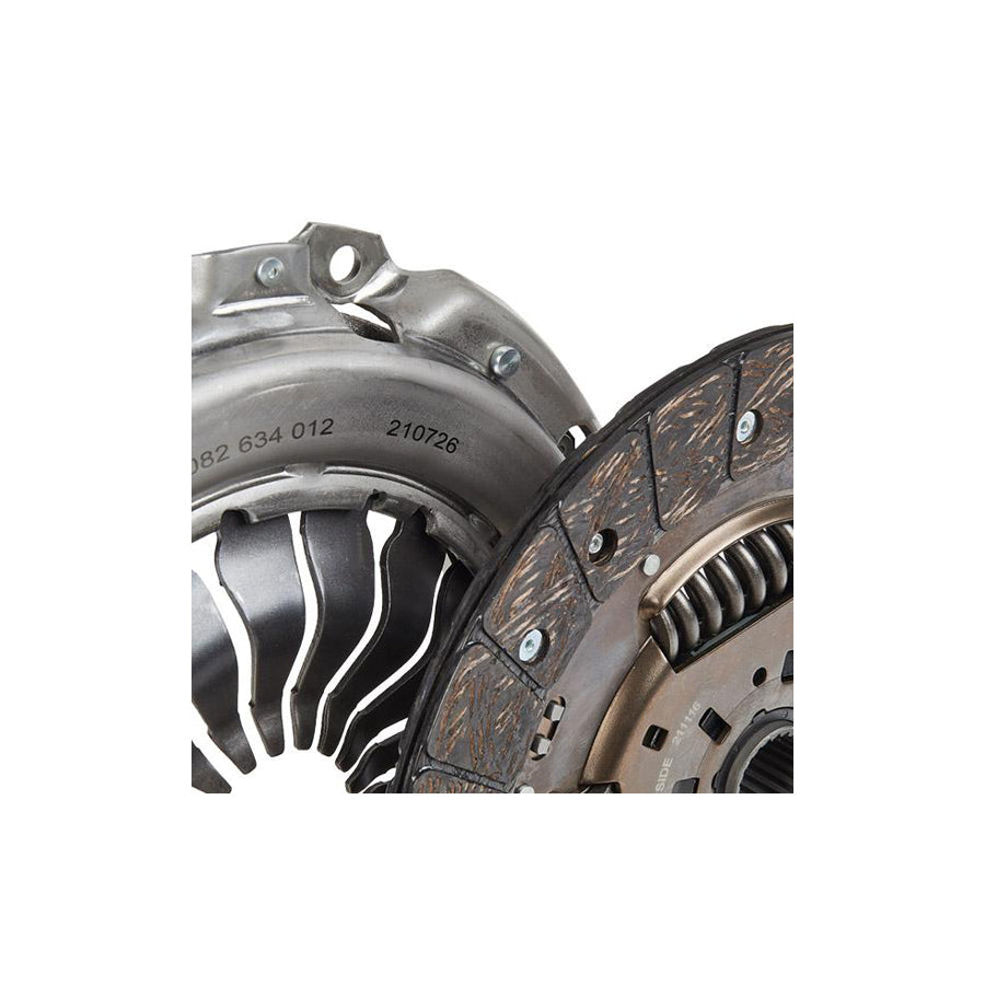 Sachs 3000 951 612 Clutch Kit