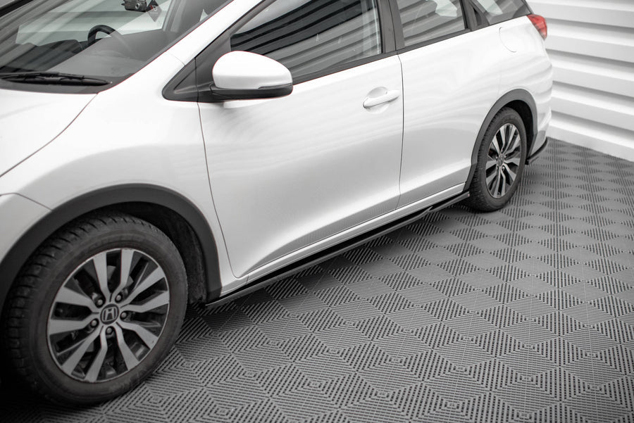 Maxton Design Honda Civic MK9 Side Skirts Diffusers