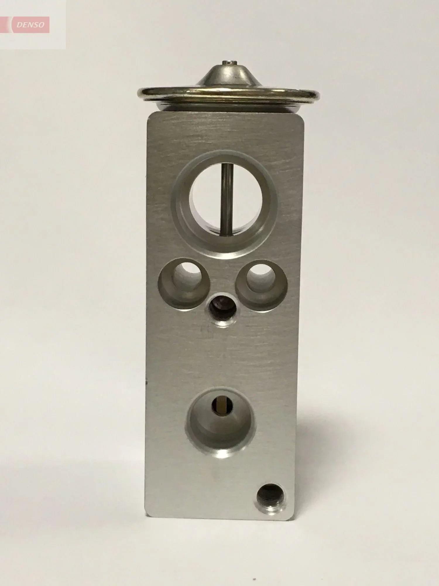 DENSO DVE21004 AC Expansion Valve
