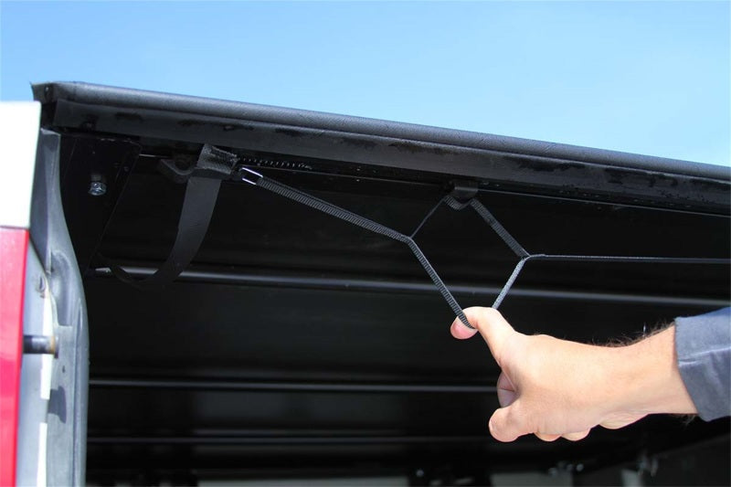 Access Original 17-20 Ford Super Duty F-250 / F-350 / F450 6ft 8in Bed Roll-Up Cover