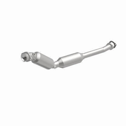 MagnaFlow Direct Fit Catalytic Converter 2004-2008 Ford Crown Victoria 4.6L