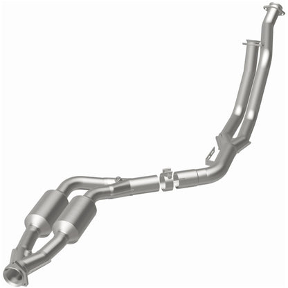 MagnaFlow Direct Fit Catalytic Converter 94-97 Mercedes C280 2.8L